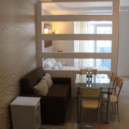 Panorama Sea Tower Aparthotel Батуми Екстериор снимка