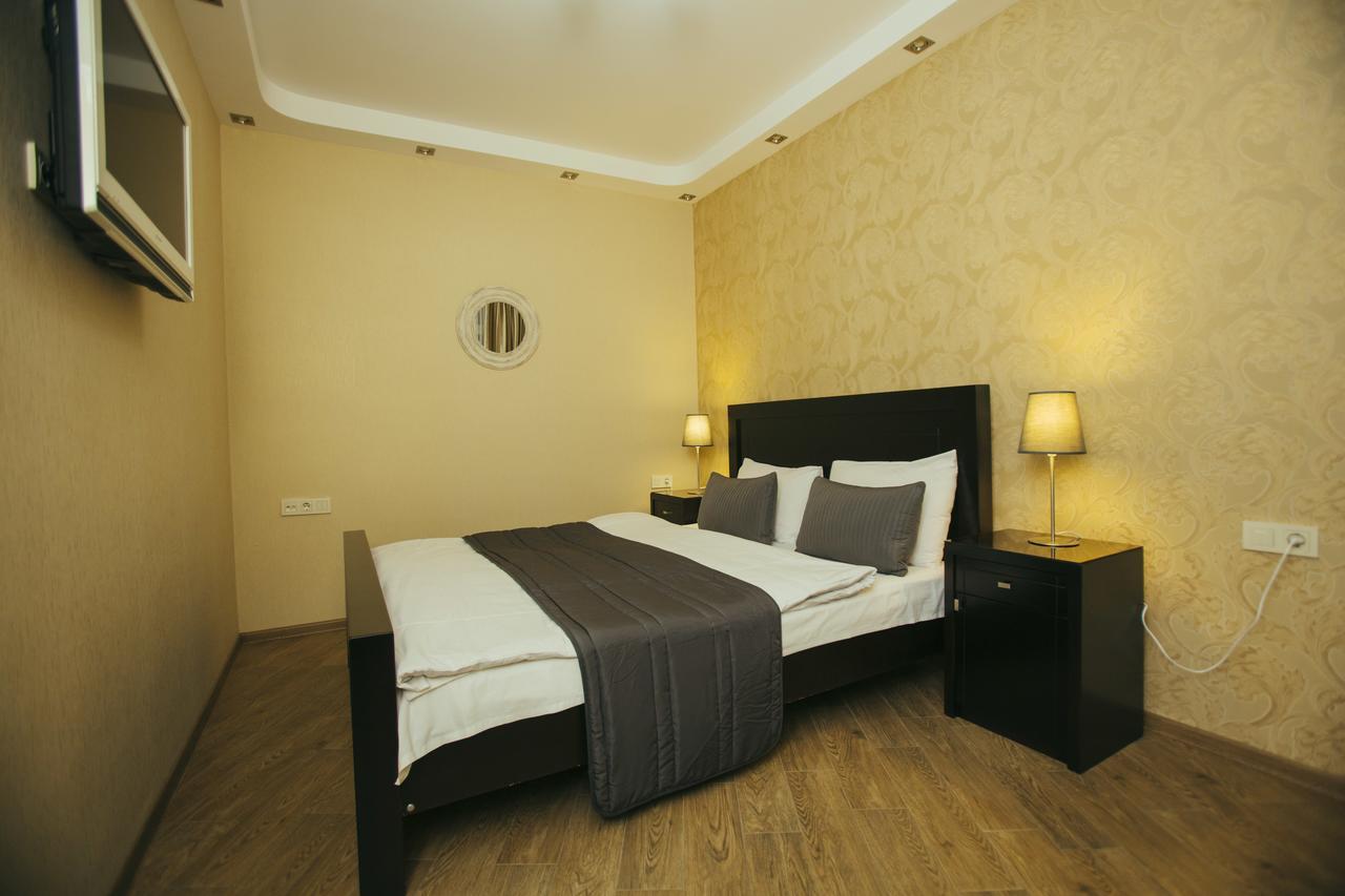 Panorama Sea Tower Aparthotel Батуми Екстериор снимка