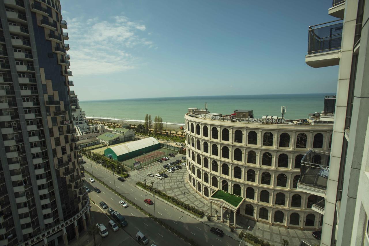 Panorama Sea Tower Aparthotel Батуми Екстериор снимка